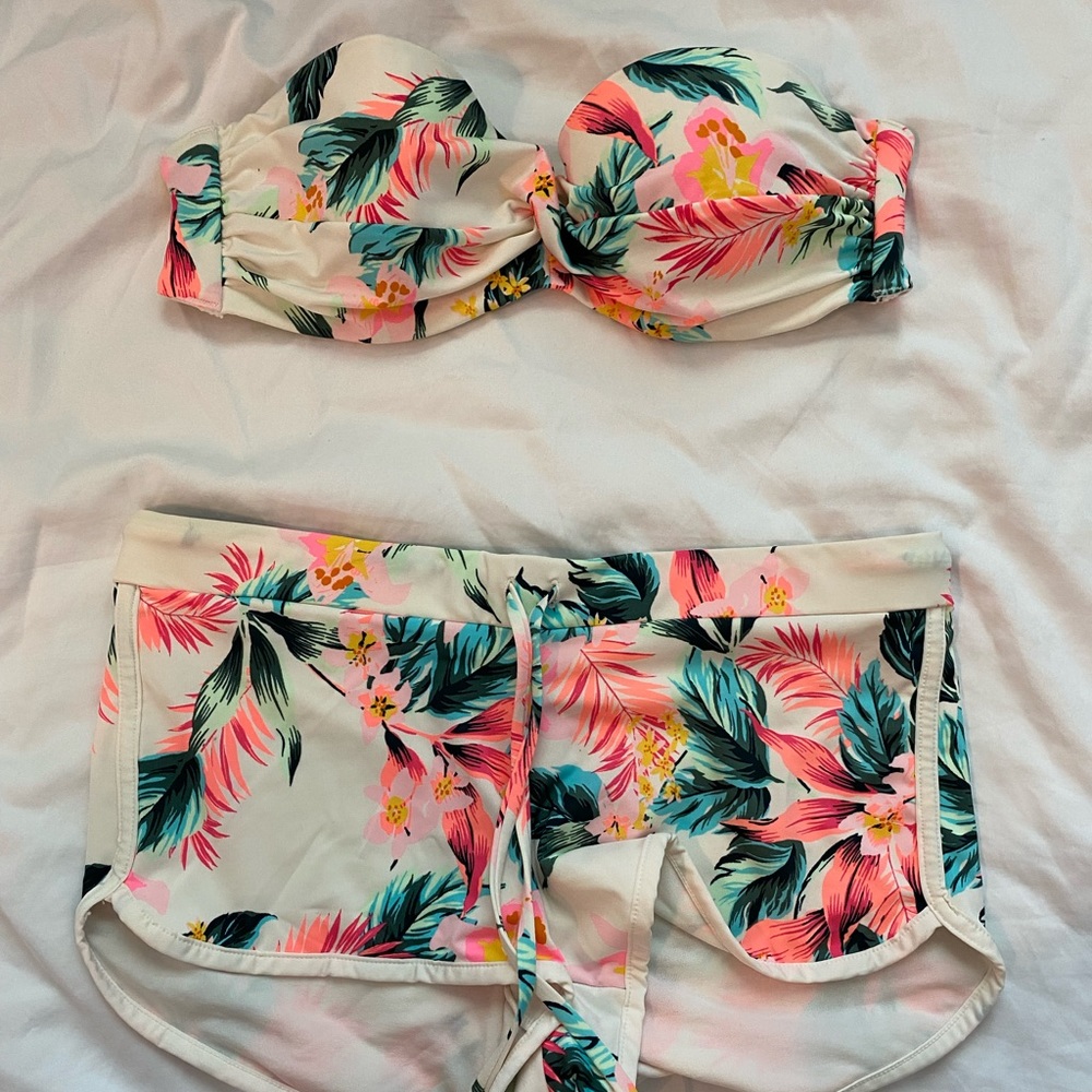 H&M 2 piece bathing suit